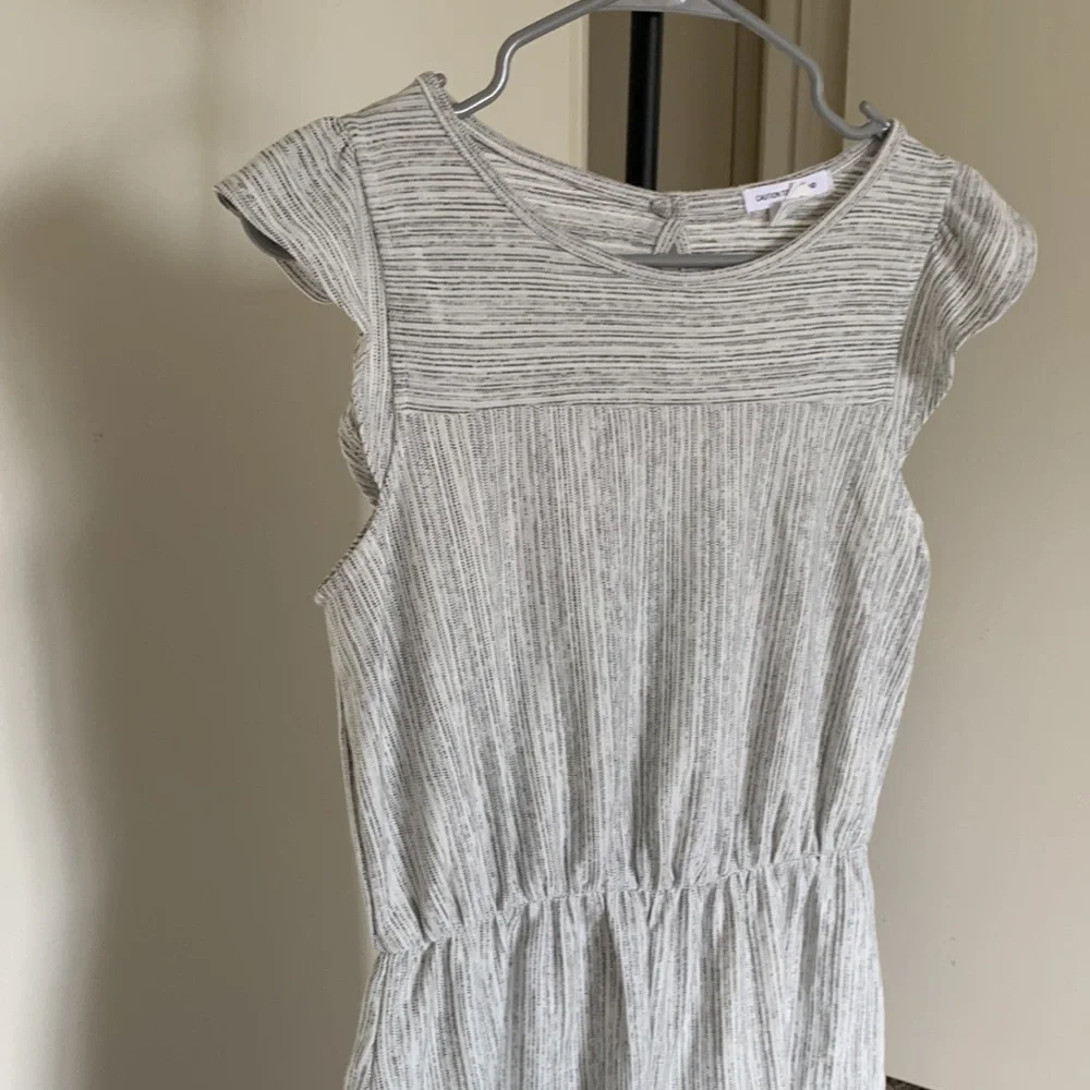 Stripped Romper - Picture 2 of 4